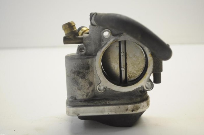 Corp clapetă OPEL ASTRA H L48 2007 OEM: 55562380A2C53192017 1380872