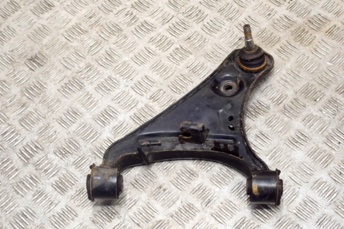 Braț superior dreapta față LAND ROVER DISCOVERY III L319 2005 14709933