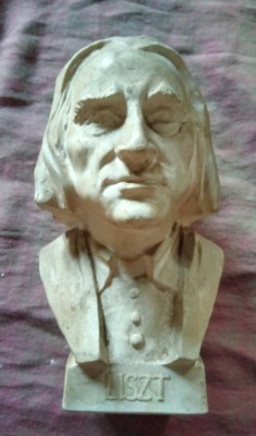 Idee cadou: Statueta semnata, bust Franz Liszt muzician foto