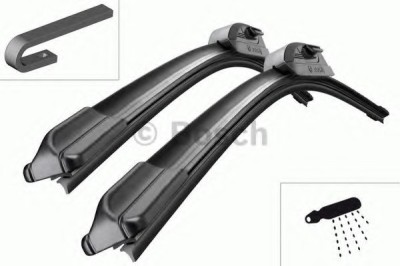 Set stergatoare parbriz LANCIA PHEDRA (179) (2002 - 2010) BOSCH 3 397 009 777 foto