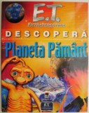 E.T. Extraterestrul descopera planeta Pamant &ndash; Simon Smiley - Carte, Enciclopedie