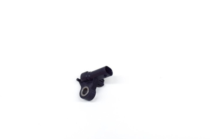 Senzor de impact st&acirc;nga spate TESLA MODEL Y 2021 OEM: 1036761-00-A 14827478