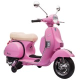 AIYAPLAY Motocicletă Electrică Copii 12V Vespa PX150 Roți Ajutătoare 2 Motoare Suspensie Spate Muzică Faruri 3 km/h 3-6 Ani Roz | Aosom Romania