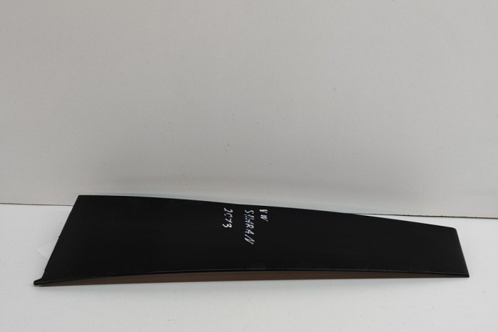 Ornament vertical ușă st&acirc;nga spate VW SHARAN 7N1, 7N2 2013 OEM: 7N0839903 22636639