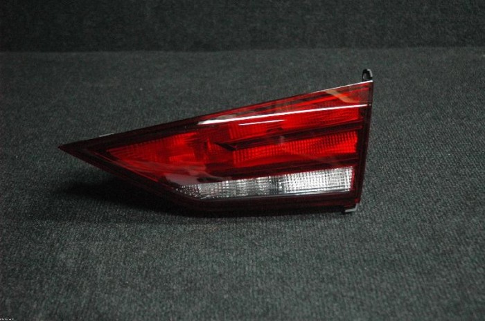Lampa haion dreapta AUDI A3 Limousine 8VS, 8VM 2014 OEM: 8V5945094 1414870