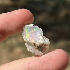 Opal de foc aaa cristal natural unicat a25