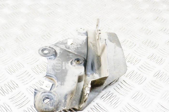 Aparatoare noroi dreapta spate AUDI Q7 4M 2016 OEM: 4M0854816E | 14002331