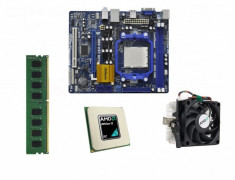 KIT Placa de baza (SHD) ASROCK N68-VGS3-UCC + AMD Athlon II X2 + 4GB DDR3 foto