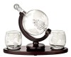 Set pentru Cognac, Whiskey Sticla-decantor glob, 2 pahare si suport din lemn