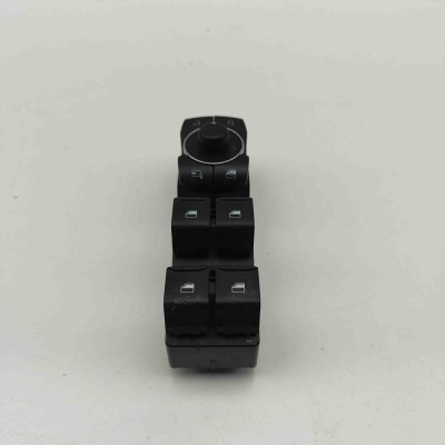 Buton geam ușă dreapta față FORD PUMA J2K, CF7 2024 OEM: R1TB-14540-BAW 31989232 foto
