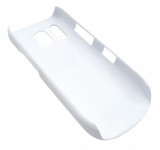 Husa tip capac spate alba (cu puncte) pentru Nokia 202 / 203 Asha, Plastic, Carcasa