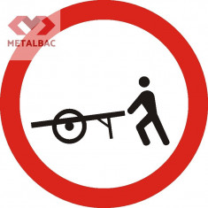 Accesul interzis vehiculelor &icirc;mpinse sau trase cu m&acirc;na, C12