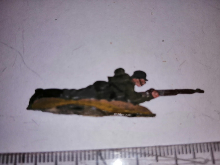 bnk jc Figurine de plumb - soldatei