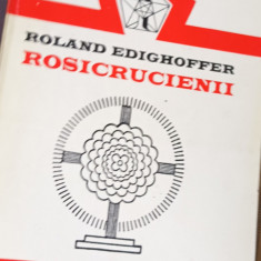 ROSICRUCIENII Roland Edighoffer