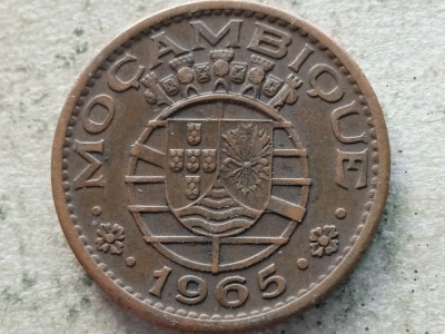 MOZAMBIC-1 ESCUDO 1965 foto