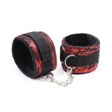 Ohmama Fetish-Cătușe din Catifea cu Bandă din Nylon-PVC