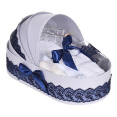 Trusou botez complet, in landou, decor dantela bleumarin, Denikos&reg; 828