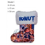 Cumpara ieftin Cizmuliță Personalizată Moș Nicolae și Crăciun pentru Băieți &ndash; Model 1, Băiețel cu Ren, HDF, 21 cm