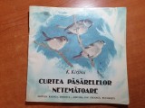 Carte pentru copii - curtea pasarelelor netematoare - din anul 1985