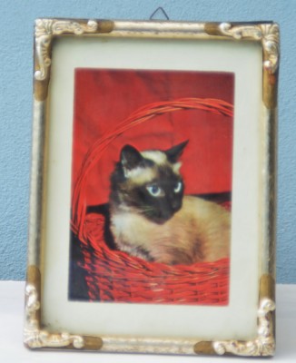 Lot de doua rame din lemn decorate artizanal cu staniol aplicat din comunism foto
