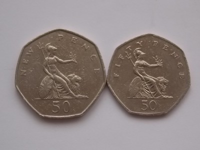 LOT 2 MONEDE 50 PENCE-1969,1997 -GBR foto