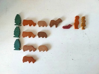 Lot 14 figurine de lemn dintr-un joc vintage, cca 4cm foto
