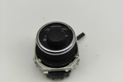 Modul de climatizare TOYOTA YARIS _P13_ 2014 OEM: 75F240,55902-0D340 30335688 foto