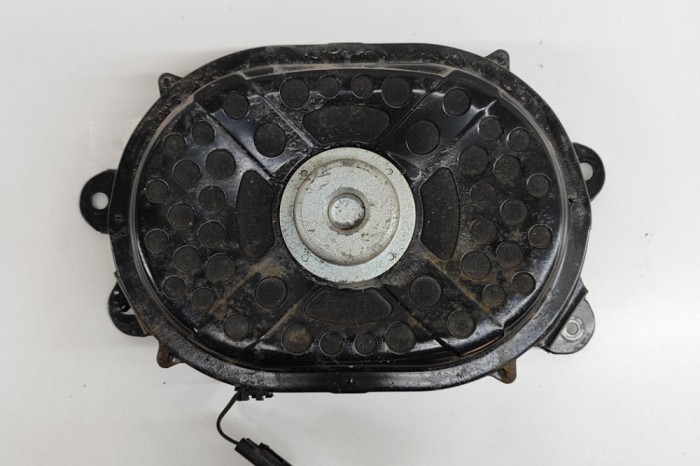 Subwoofer JAGUAR I-PACE X590 2019 OEM: J9D3-18808-AA | 22638715