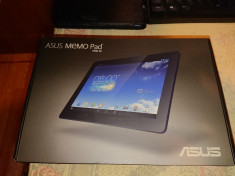 Tableta 10 inci Asus full HD, ecran IPS, sim 4G, husa, stare excelenta foto