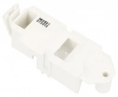 Inchizator usa uscator de rufe Sharp