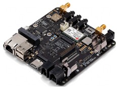 Arduino Pro LoRa LTE CAT 1 Portenta 6-36VDC Carrier
