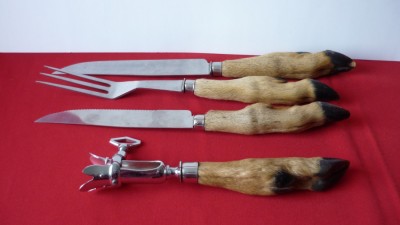 SET TACAMURI VANATOARE SI PESCUIT. COPITA DE CAPRIOARA foto