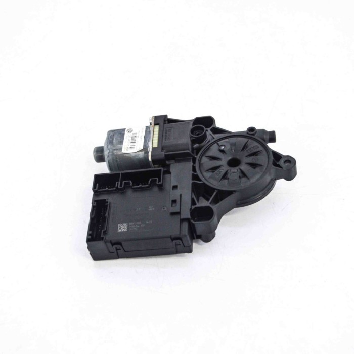 Motor macara geam ușă st&acirc;nga față VW PASSAT Variant B7 365 2011 OEM: 3AA959702A3AA837461987703-308 2933763