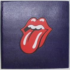 THE ROLLING STONES , edited by REUEL GOLDEN , ALBUM CU FOTOGRAFII ALE TRUPEI , TEXT IN LIMBA ENGLEZA , 2014 *FORMAT 34 x 34 cm