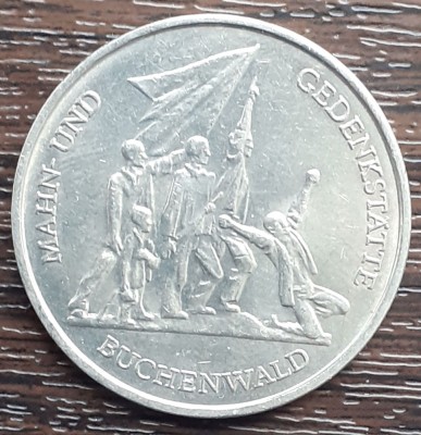 (M200) MONEDA GERMANIA DEMOCRATA (RDG, DDR) - 10 MARK 1972, BUCHENWALD foto