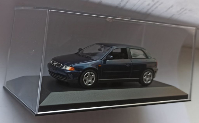 Macheta Audi A3 (8L) 1996 albastru - Minichamps 1/43