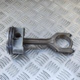Piston BMW 5 E60 2009 OEM: 7799357 10011058