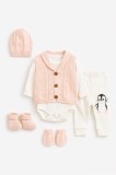 Set 5 piese roz &ndash; Body, vesta tricotata, pantaloni, caciulita, botosei si