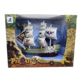 Jucarie corabie de pirati cu figurina