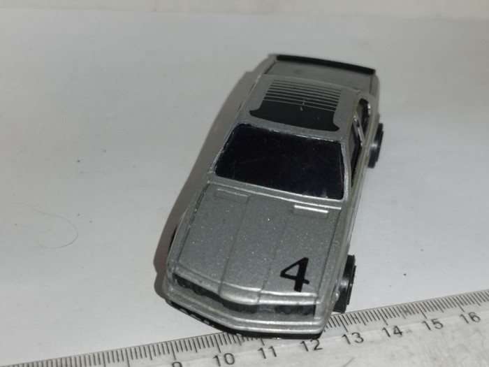 bnk jc Corgi BMW 635 CSi - 1/43