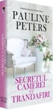 Cumpara ieftin Secretul camerei cu trandafiri/Pauline Peters, Rao