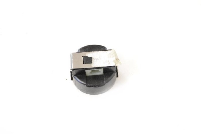 Senzor de ploaie MERCEDES-BENZ E W212 2014 OEM: A2049014504 10680367