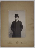 FOTOGRAF S. KORN , BUCURESTI , DOMN CU JOBEN SI REDINGOTA , FOTOGRAFIE CABINET , 1903