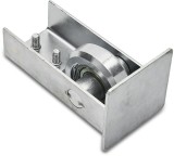 Rola de ghidare pentru sina 70x70x4 mm cu capat, rulment inclus, zincata