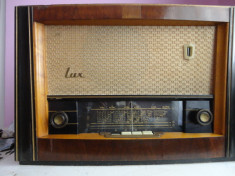Aparat radio Lux ( model S574 A ) foto