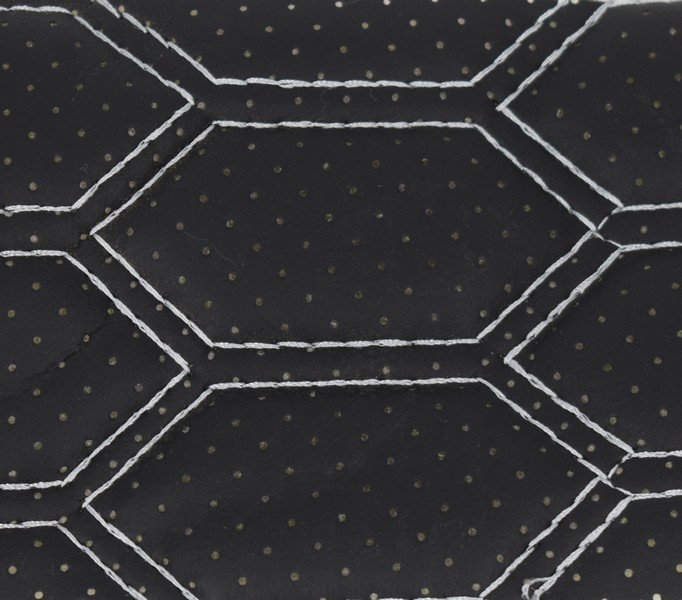 Material Hexagon Cu Gaurele Negru / Cusatura Gri Cod Y03NG 040621-59