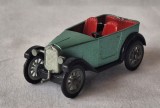 Masina de epoca - masinuta - jucarie din metal si plastic- piesa superba