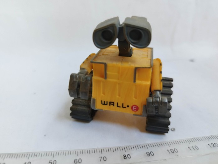 bnk jc Wall-E