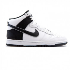 Nike Dunk Hi Retro Se