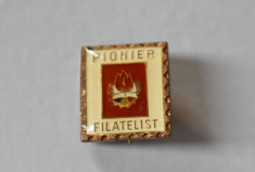 Insigna Pionier Pionieri - Pionier Filatelist - clasa I foto